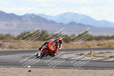 media/Nov-16-2025-Race Pace (Sun) [[8c5fa54630]]/Non Verified Riders (1st 20 Minutes)/5-Turn 15 (110pm)/